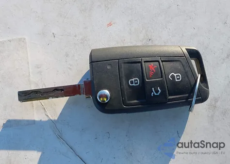 2022 Volkswagen Jetta 1.5T S z USA, uszkodzony, nr VIN 3VWCM7BU3NM000845